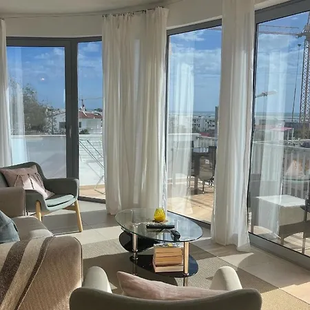 Apartments, Vista Mar - Penthouse Apartment